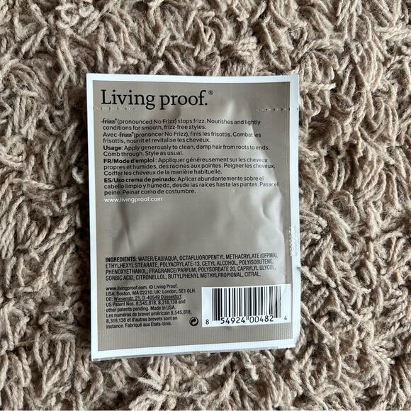 NEW! Haircare Sample Bundle - Picture 9 of 10